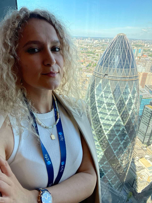 Юлія Шелефіст