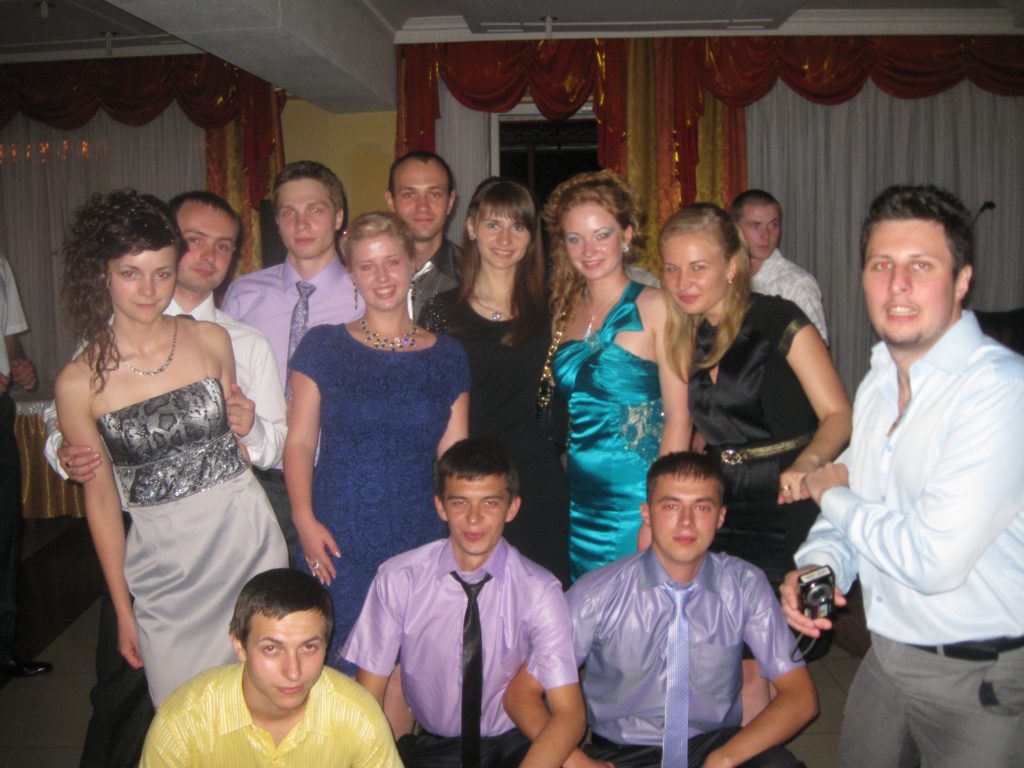 Випуск 2010